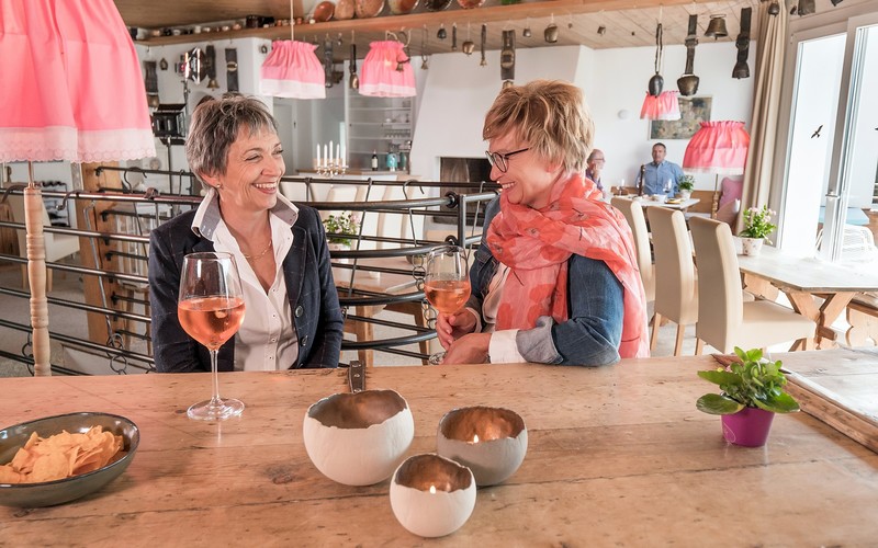 Top Hundeurlaub Unterkunftstipps für ein böllerfreies Silvester mit Hund